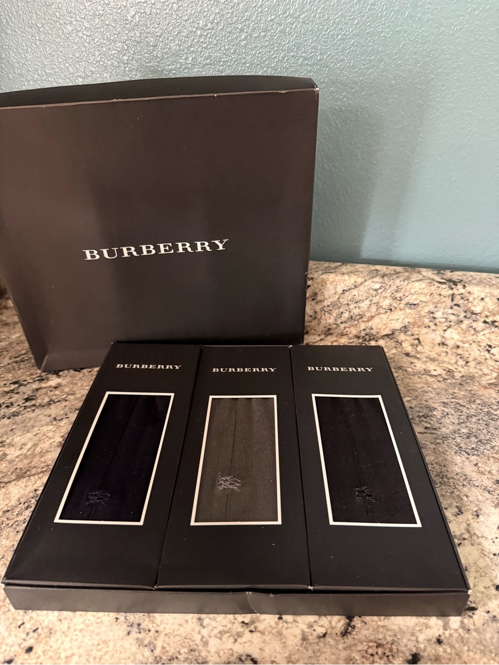 Burberry Men’s Dress Socks Gift Set